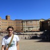 Patrick in Siena, Piazza del Campo
